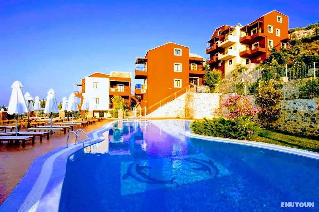 Ippoliti Village - Havuz