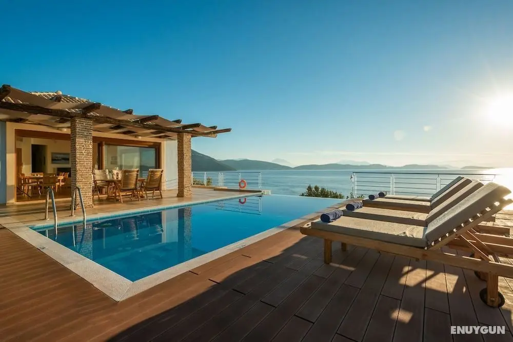 Villa Iris Karavi - Öne Çıkan Resim