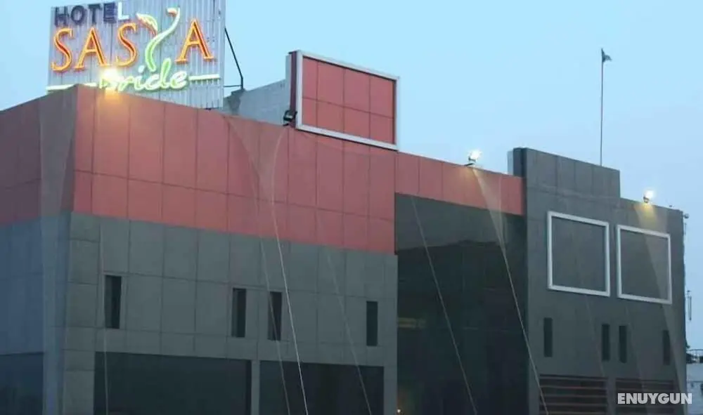 Iroomz Sasya Pride - Dış Mekan