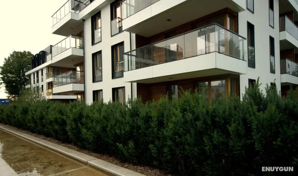 IRS ROYAL APARTMENTS Bursztynowa - Dış Mekan