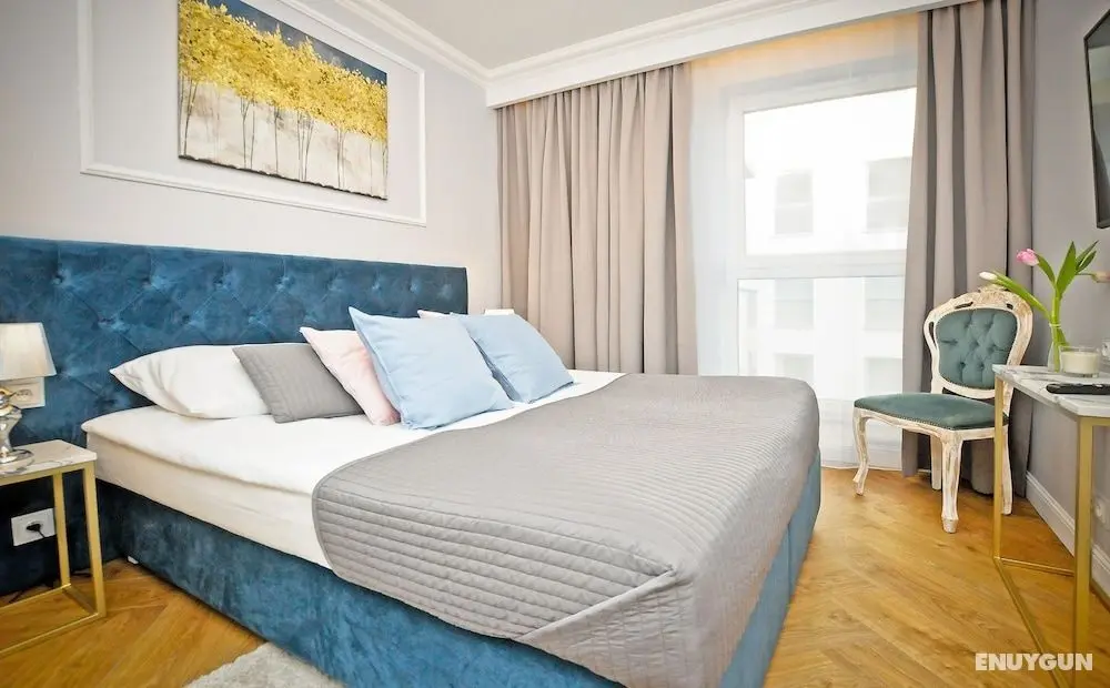 IRS ROYAL APARTMENTS-IRS MarinaSzafarnia - Oda