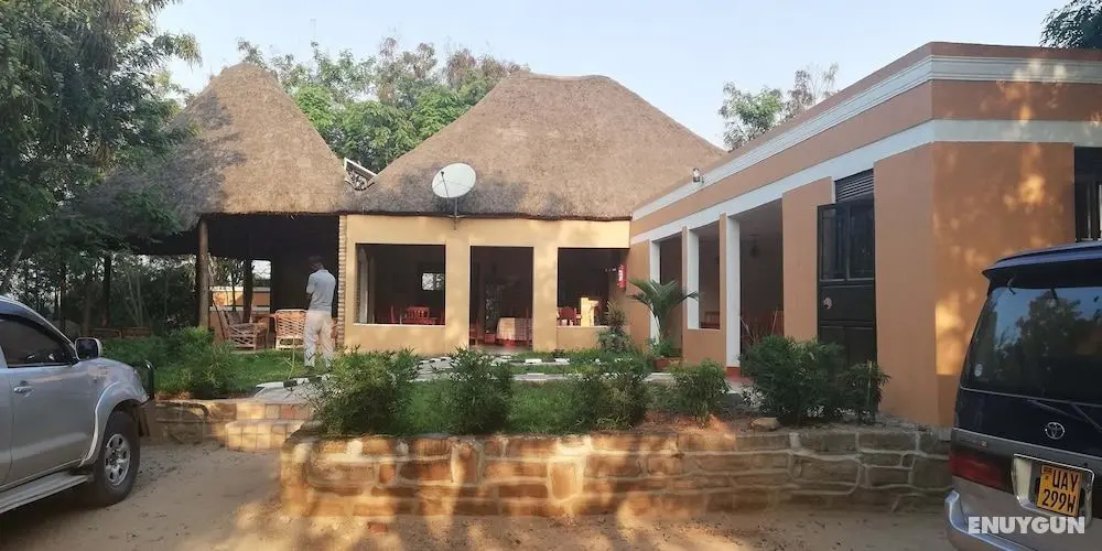 Irungu Forest Safari Lodge - Öne Çıkan Resim