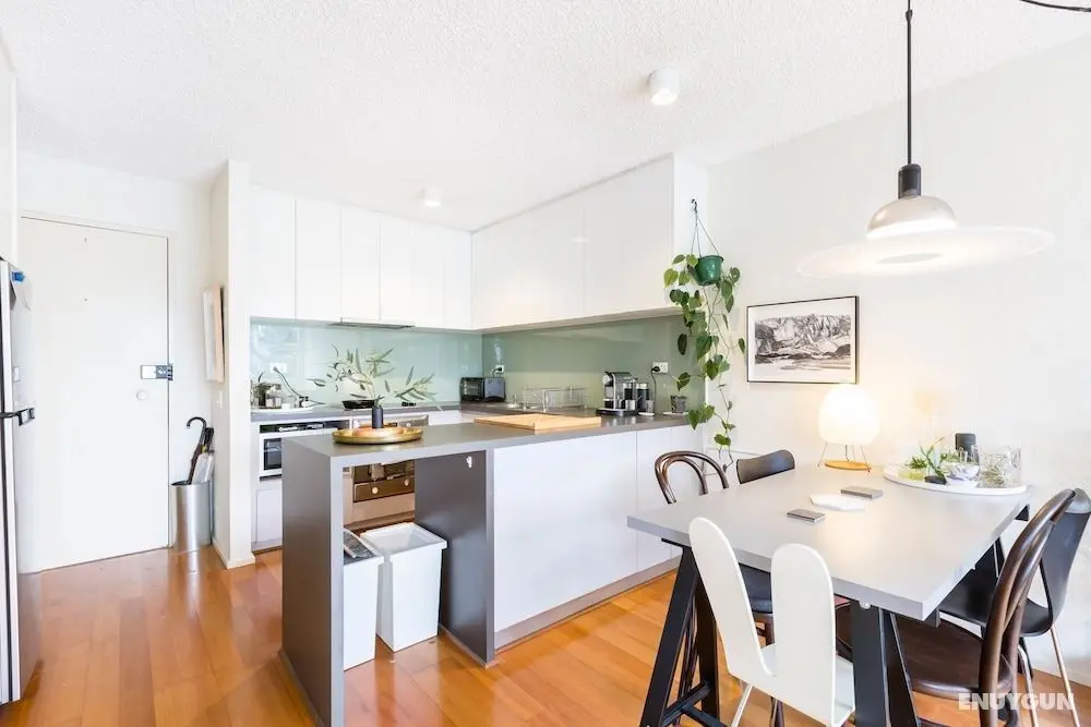 ISAAC, 1BDR South Melbourne Apartment - Öne Çıkan Resim