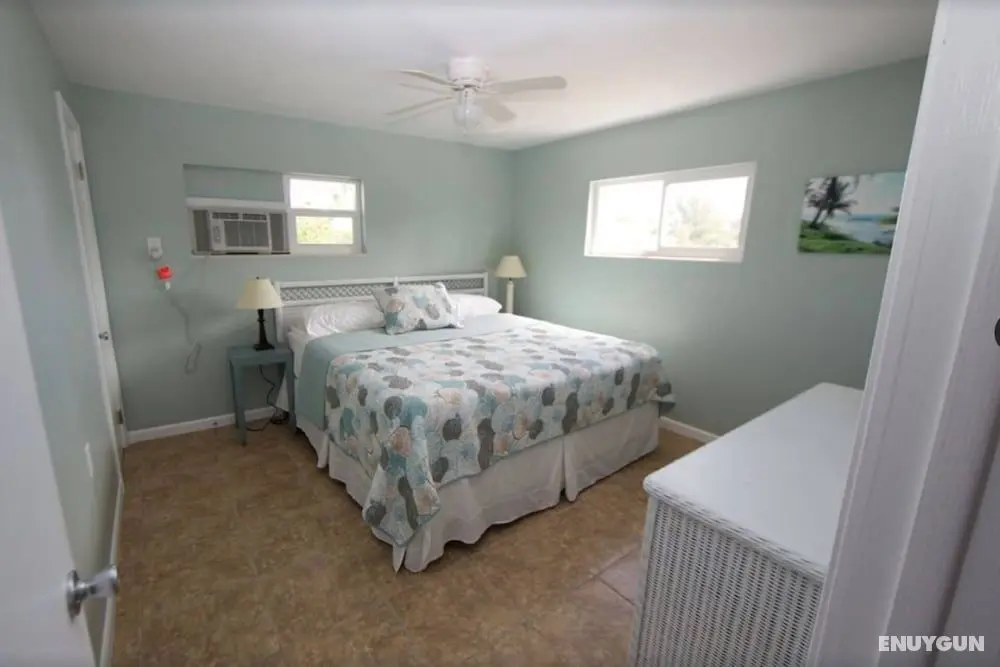 Island Dreams Gulf Breeze #2 - Oda