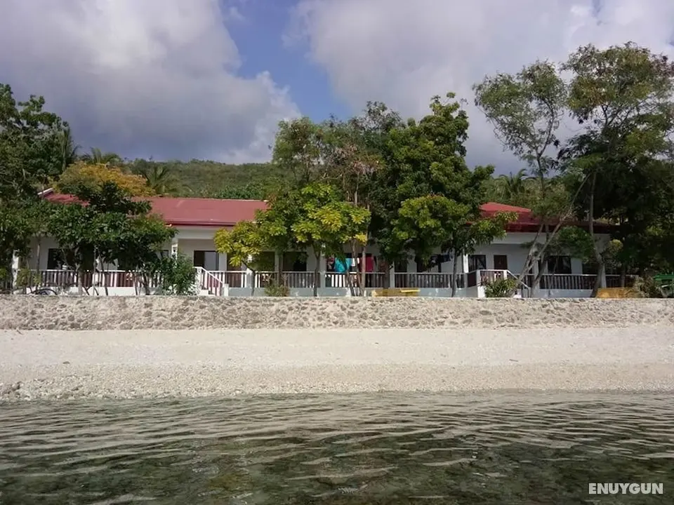 Island Front Bangcogon Resort and Restaurant - Dış Mekan