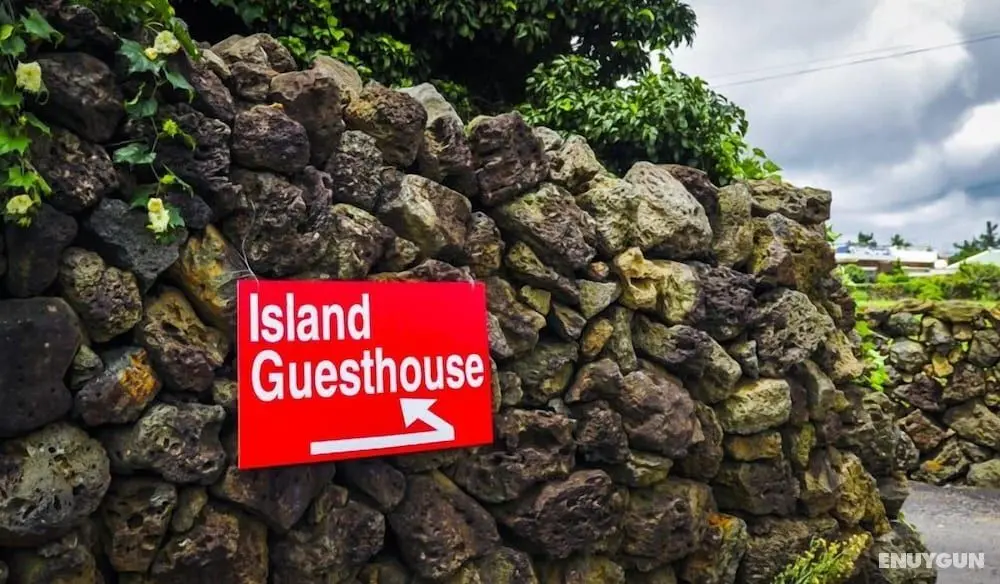 Island Guesthouse - Dış Mekan