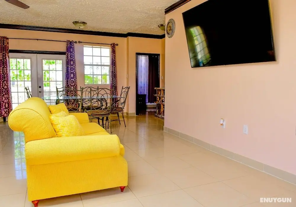 Island Turquoise Rental - Öne Çıkan Resim