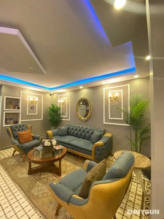 Ista Golden Palace - Genel