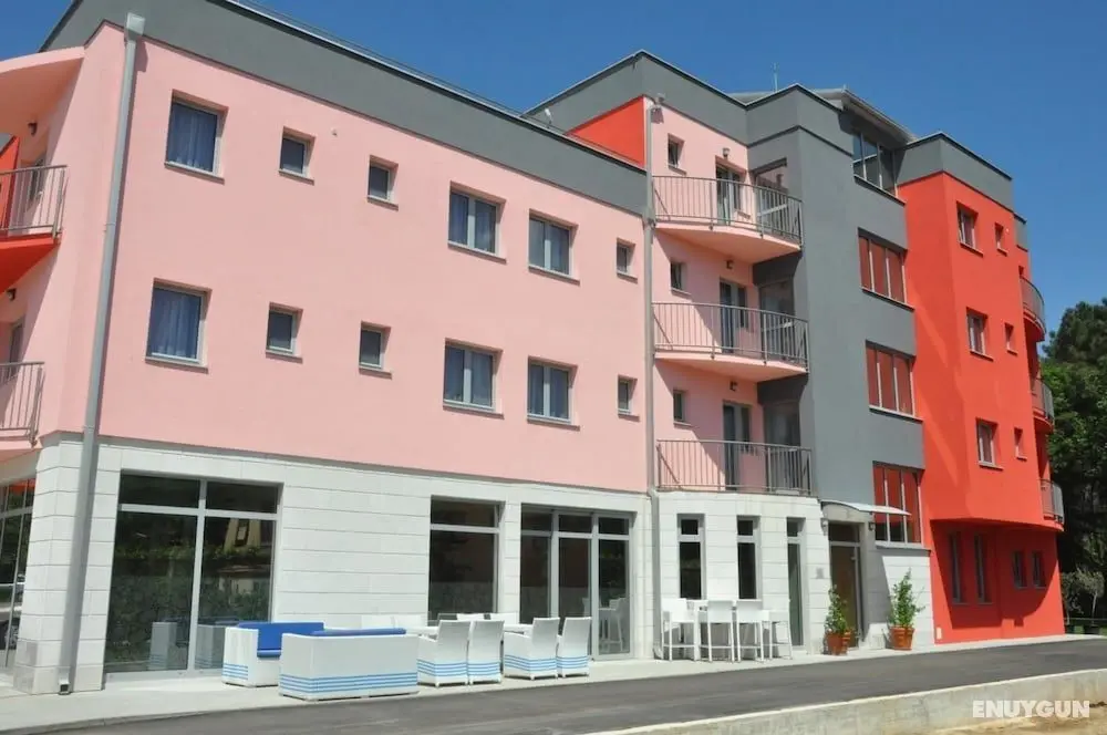 Hotel Ivona Medjugorje - Dış Mekan
