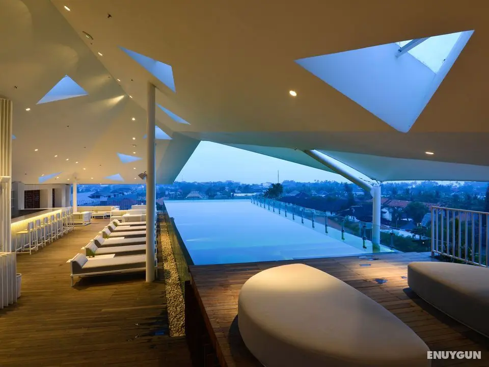 Ize Seminyak - Genel