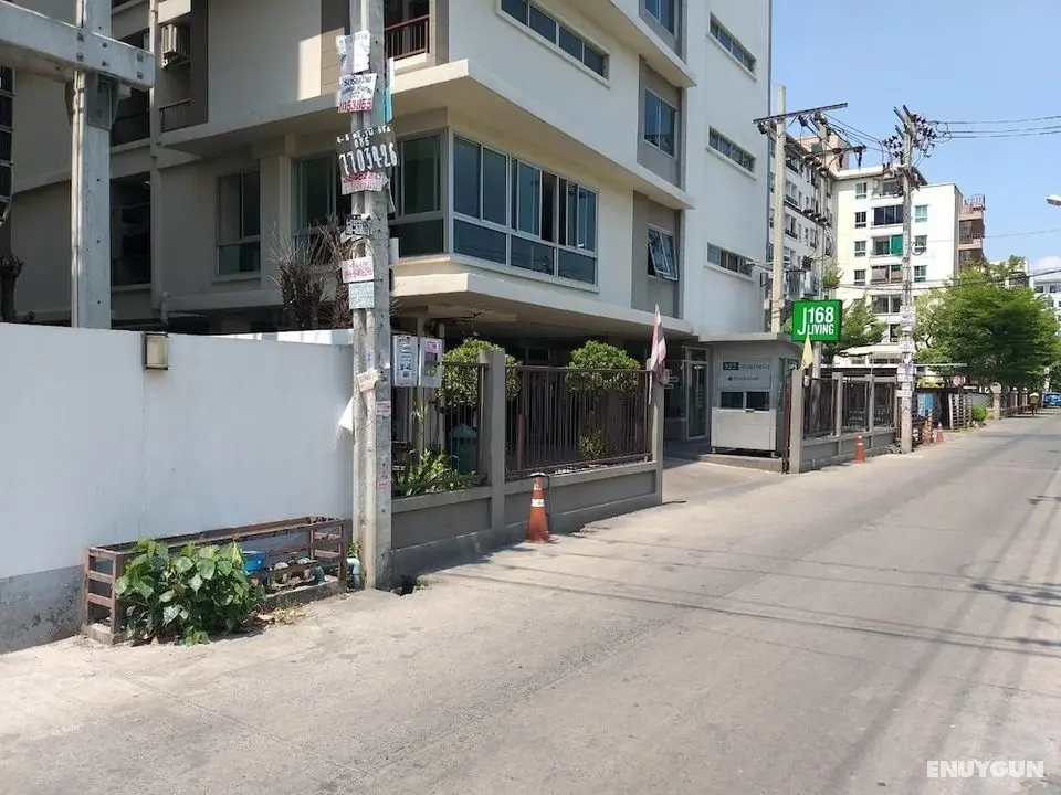 J 168 Living - Dış Mekan
