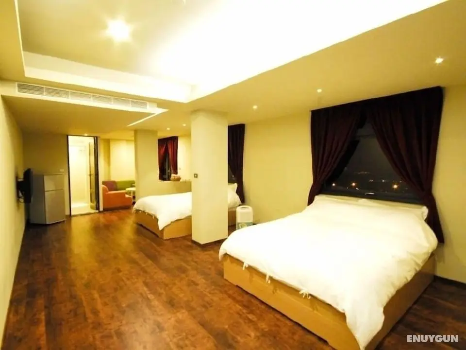 J.F Sleepless Ones Garden Hotel - Öne Çıkan Resim