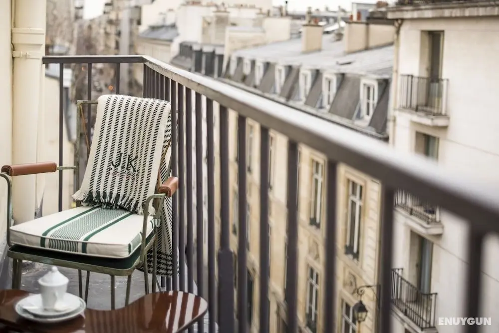 J.K. Place Paris - Dış Mekan