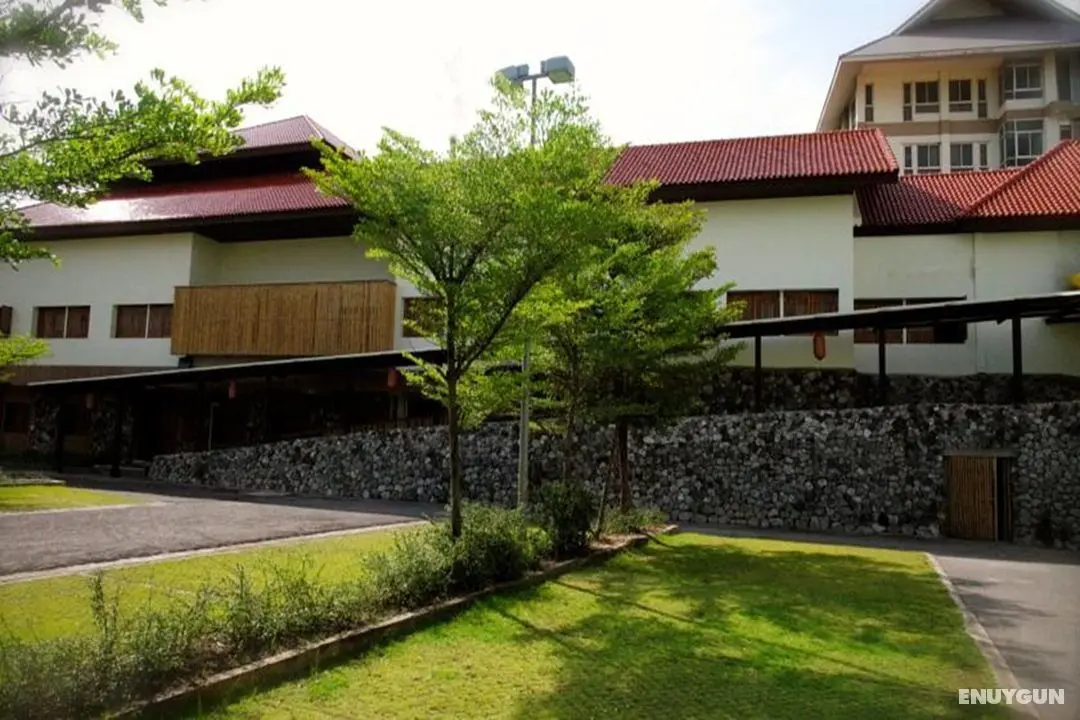 J PARK HOTEL - Dış Mekan