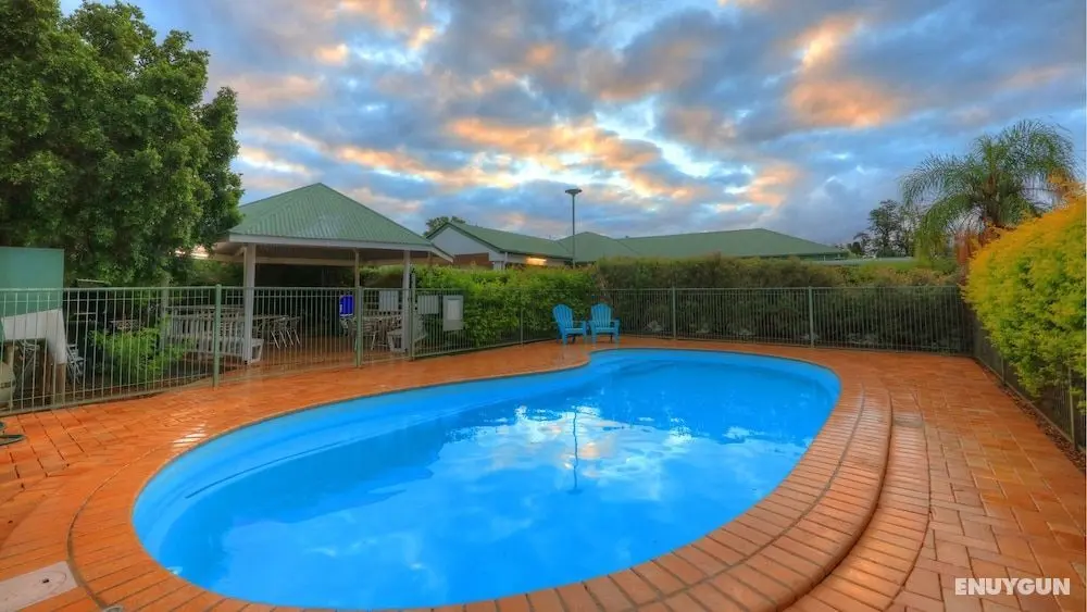 Jacaranda Country Motel - Öne Çıkan Resim