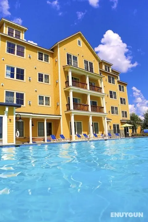 Jackson Gore Village - Öne Çıkan Resim