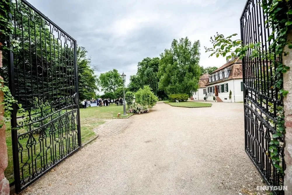 Jagdschloss Moenchbruch - Öne Çıkan Resim