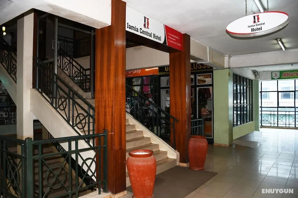 Jamia Central Hotel - Dış Mekan