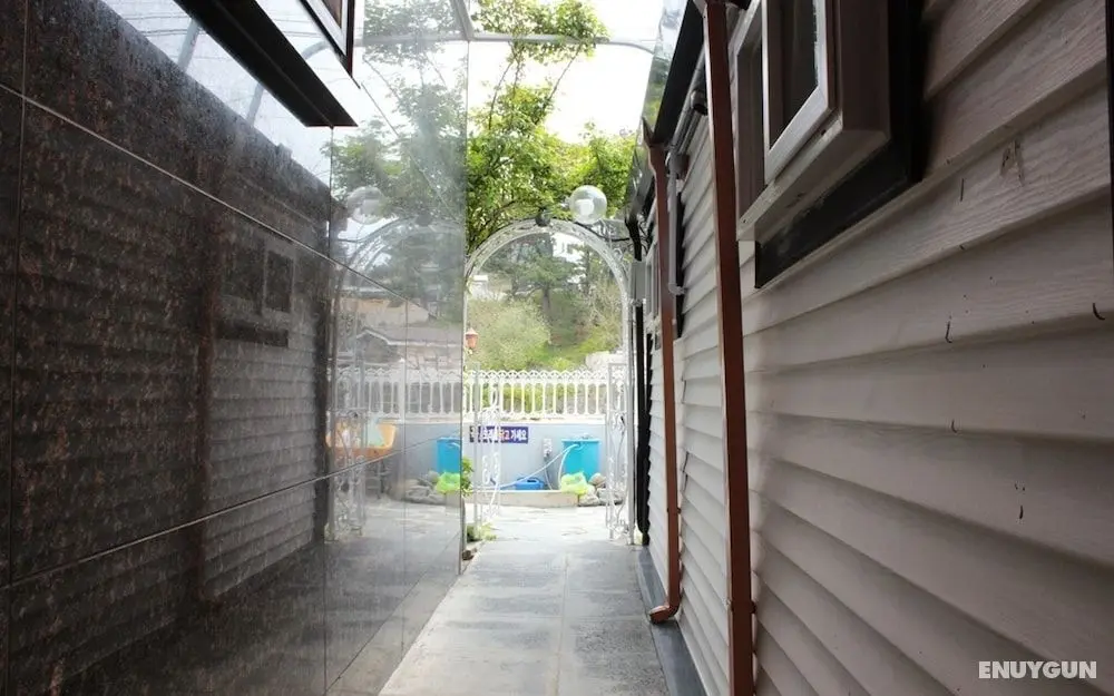 Jangho Come and Play Guest House - Misafir Tesisleri ve Hizmetleri