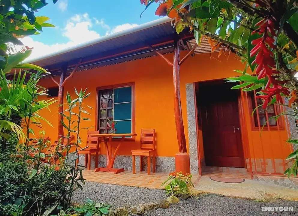 Jardín entre Montañas - Öne Çıkan Resim