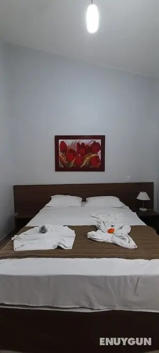 Jardins da Lagoa - Casas Completas - Oda