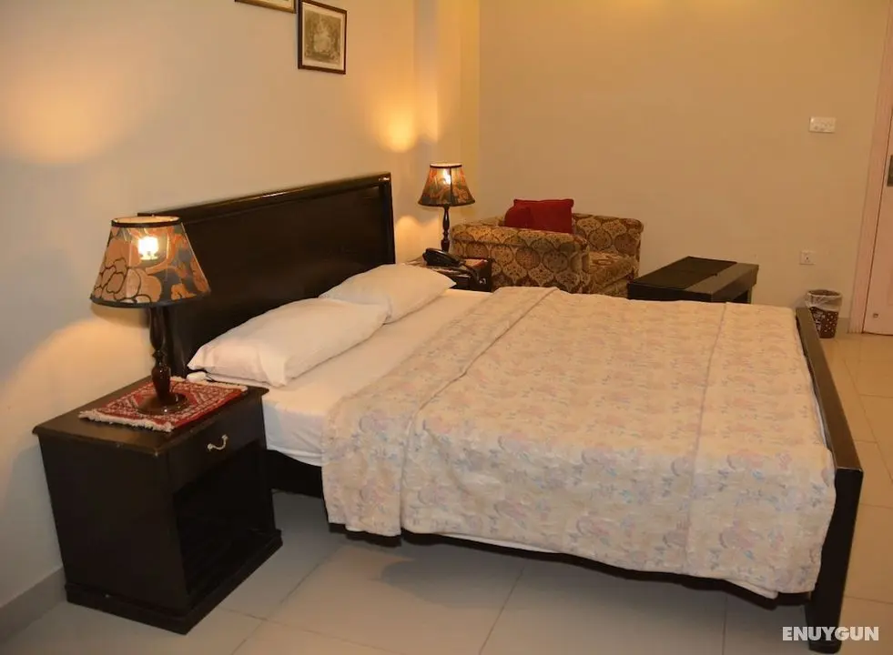 Jasmine Inn - Öne Çıkan Resim