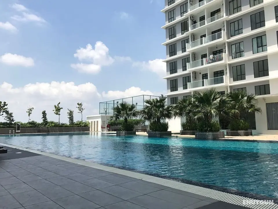 JB Staycation next to Paradigm Mall JB - Havuz