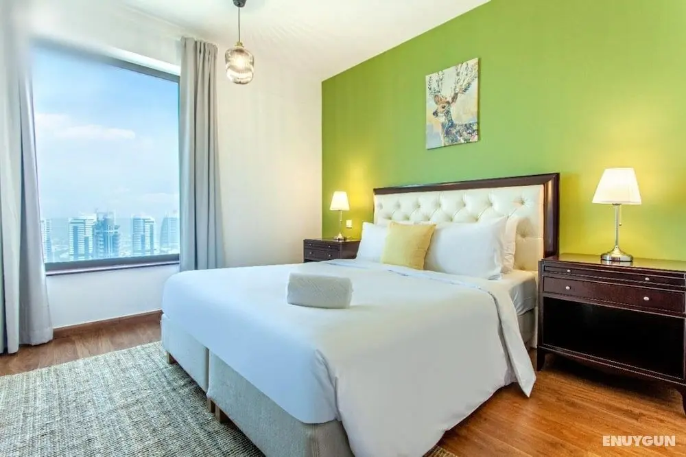 JBR Beach Front 4 Bed High Floor - Öne Çıkan Resim