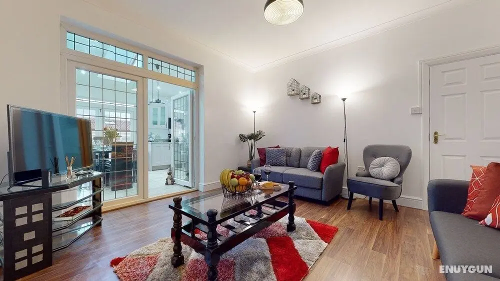 JDB Romford - Charming 4-bedroom House - Öne Çıkan Resim
