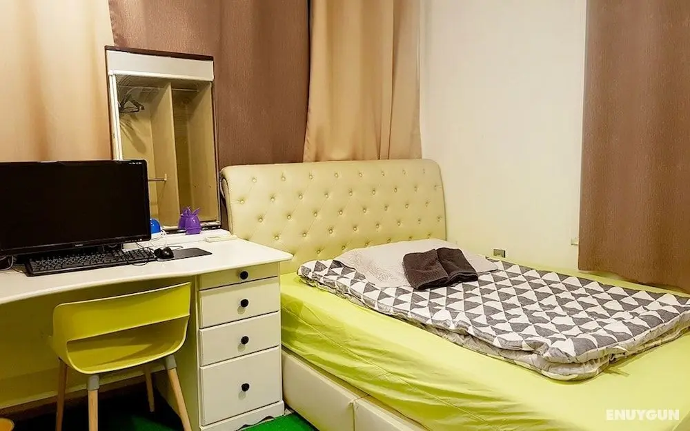 Jeju Airport First Night Guesthouse - Oda