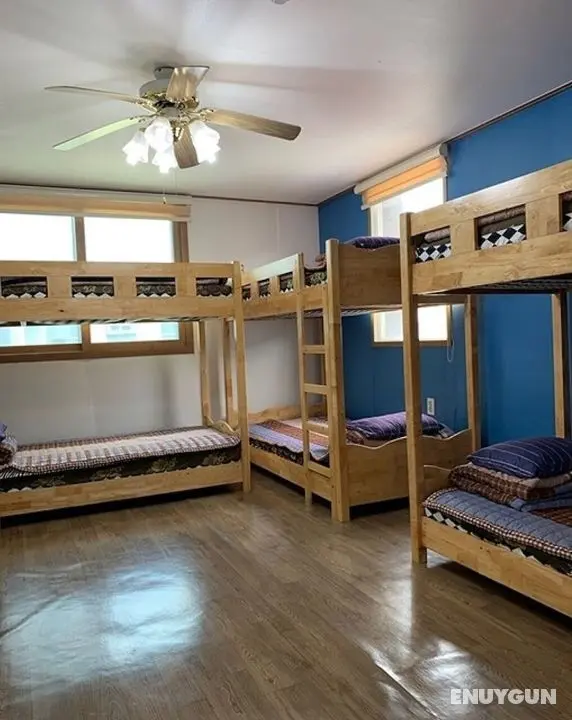 Jeju Gobullak Guest House - Oda