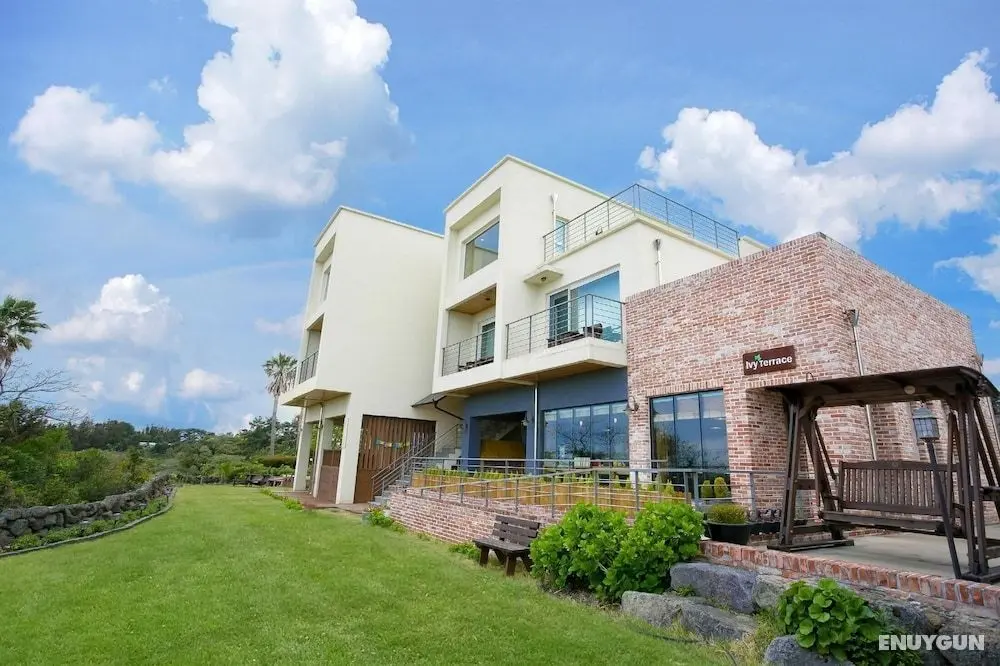 Jeju Ivy Terrace Pension - Öne Çıkan Resim
