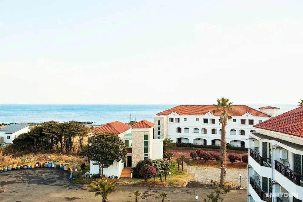 Jeju Lasania Castle Resort - Dış Mekan