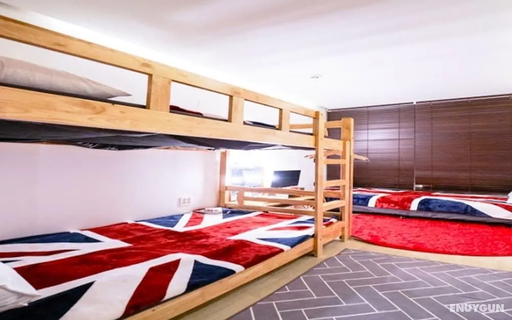 Jeju Onoo Box Guest House - Oda