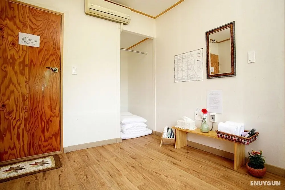 Jeonju Oraedoenmirae Guest House - Oda