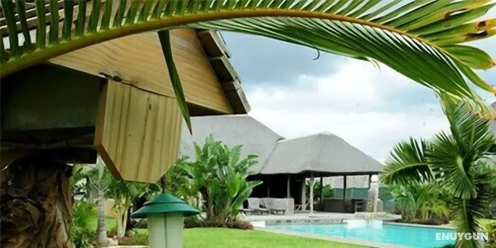 Jesser Point Boat Lodge - Havuz