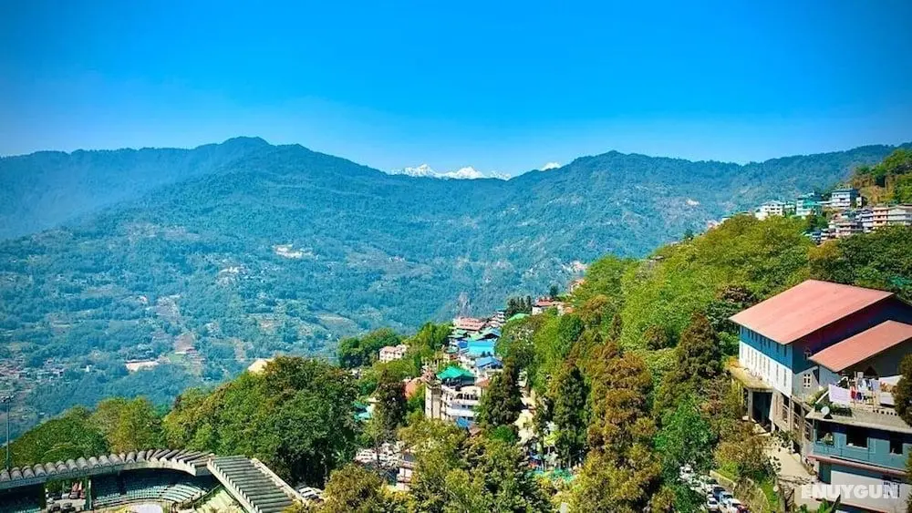 Jewel Himalayan Heights - Oda Manzaraları