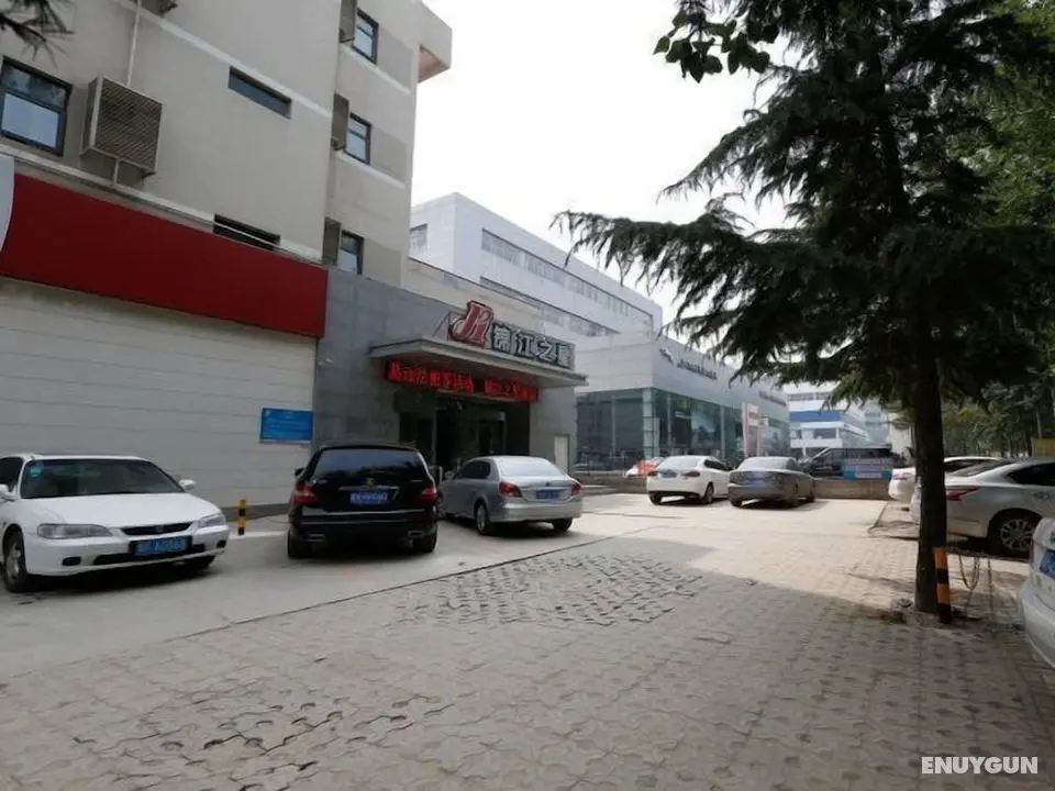 Jinjiang Inn Baoding Development Zone - Otopark