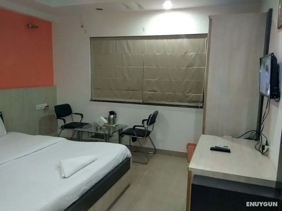 JK Rooms 122 Shaheen Lodging & Boarding - Öne Çıkan Resim