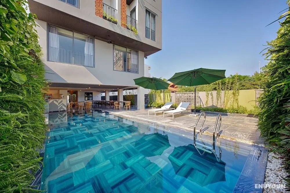 Jolia's House - Öne Çıkan Resim