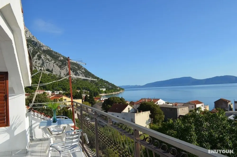 Jozo - 150 m From Pebble Beach - A4 - Öne Çıkan Resim