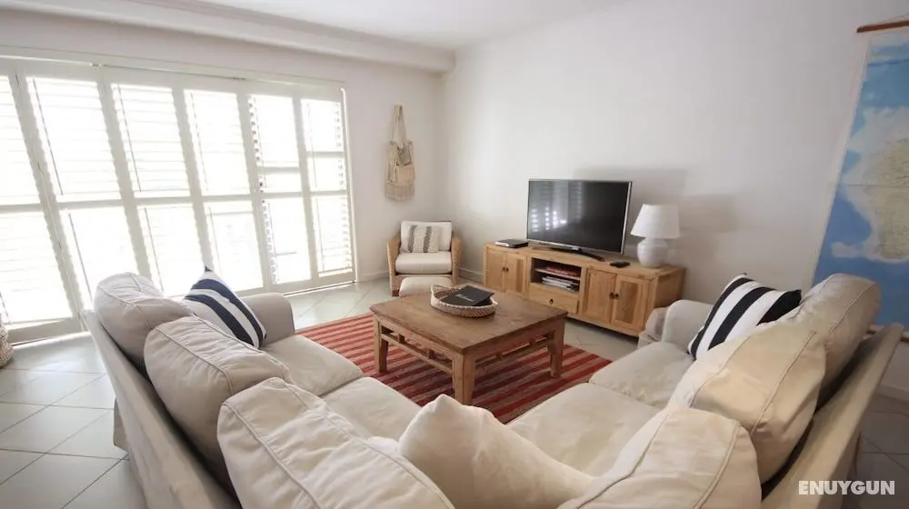 Jubilee Apartment No 10 - Öne Çıkan Resim