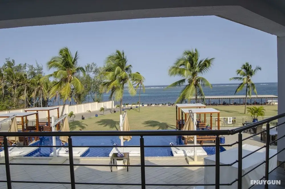 Jumeirah Beach Front Apartments - Oda Düzeni