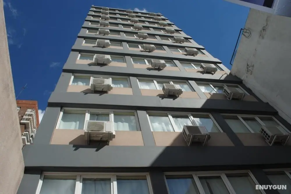 Juramento de Lealtad Townhouse Hotel - Dış Mekan
