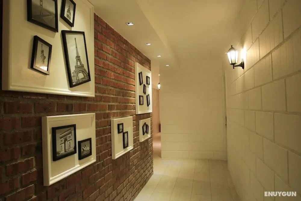 Just In Hotel - Öne Çıkan Resim