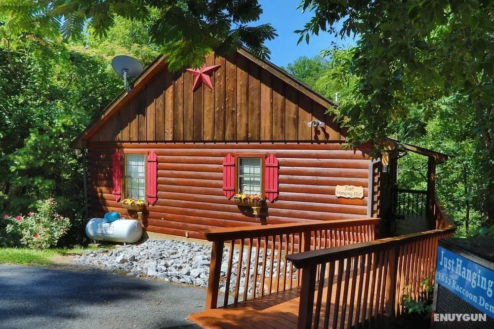 Just Hanging Out - Three Bedroom Cabin - Öne Çıkan Resim