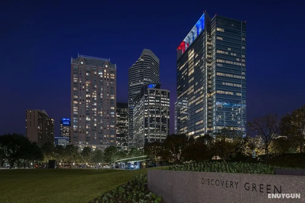 JW Marriott Houston Downtown - Konum Öne Çıkanlar