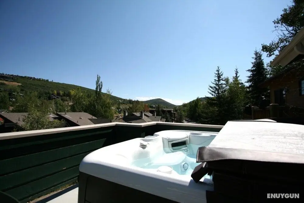 K B M Resorts- Agc-8 Perfect 3 Bedroom Getaway, Near Main Street and Deer Valley - Oda Manzaraları