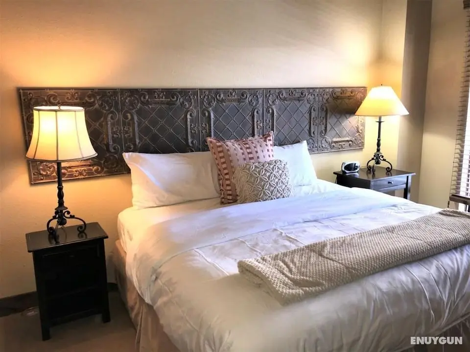 K B M Resorts- Cbi-307 Upgraded 1bd, Wood Fireplace, Full Kitchen, Wifi, Walk to Slopes! - Oda