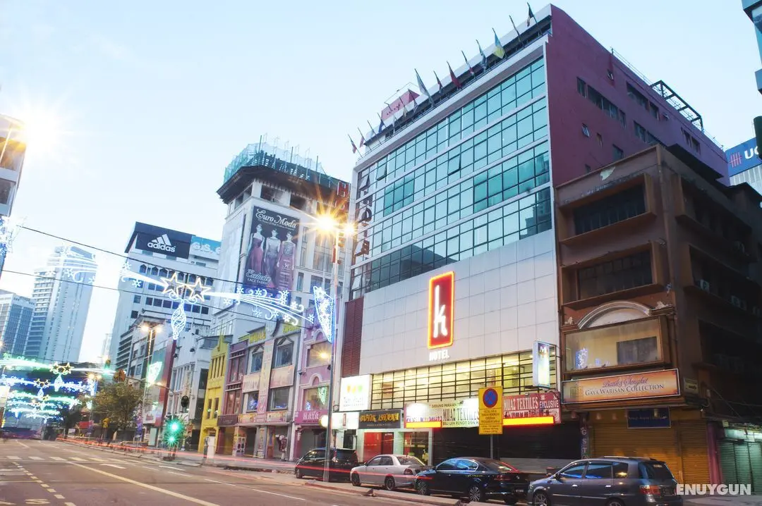 K Hotel - Genel